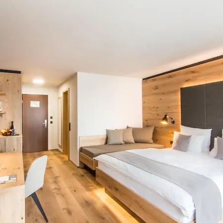 Hotel Wirthshof & Markdorf