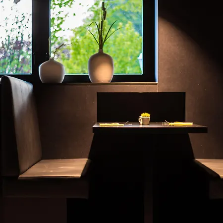 Wirthshof & ماركدورف