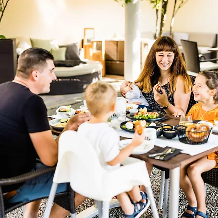 فندق Wirthshof & ماركدورف