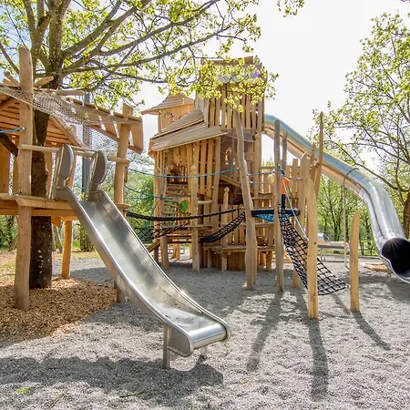 Wirthshof & فندق