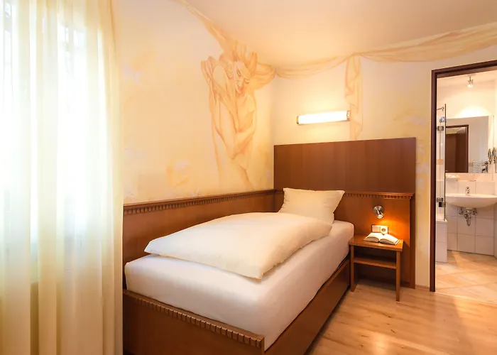 Wirthshof & Hotel 4*